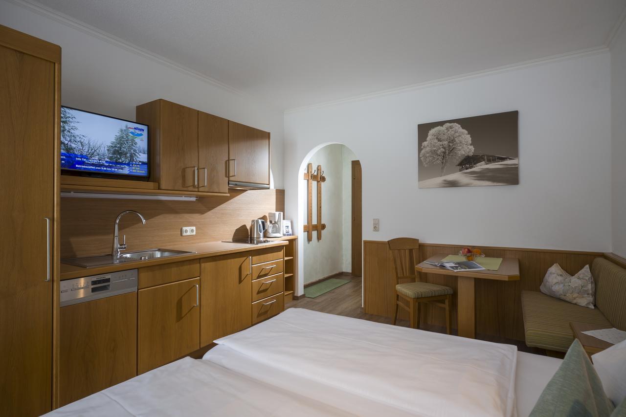 Ferienhaus Resi & Obermoser Kössen Exteriör bild